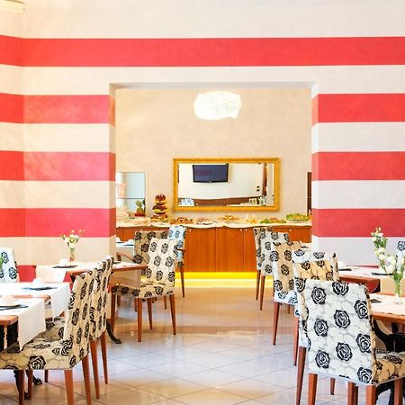 Dipendenza Hotel Londra Alessandria Eksteriør billede